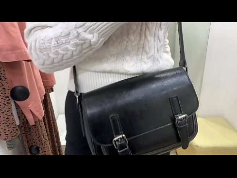 ❤️ Javna masturbacija mlade kurbe FeralBerry z dildom v garderobi ️❌ Anal video na sl.pornosexphoto.ru ❌